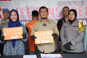 WhatsApp-Image-2024-12-05-at-12.03.23_742a3633