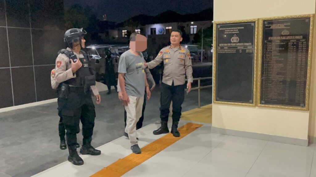 WhatsApp Image 2025-10-16 at 23.31.25_424e8ada