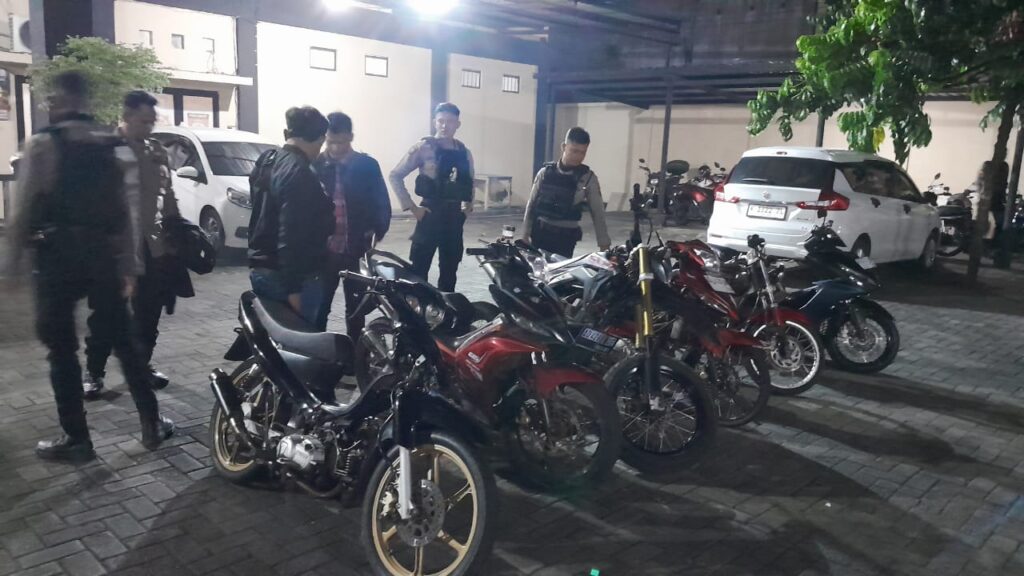 WhatsApp Image 2025-10-18 at 08.42.07_16f18687