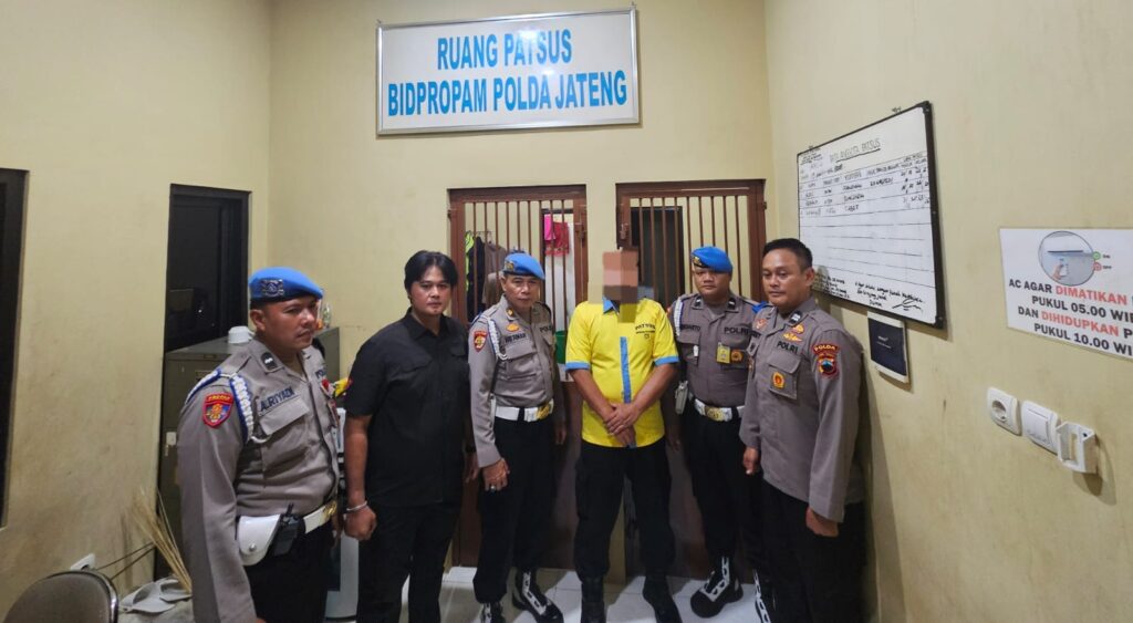 WhatsApp Image 2025-11-20 at 06.05.23_ee124c73