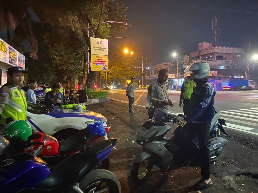 WhatsApp Image 2025-12-06 at 06.22.45_8373b3a2