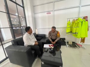 pengacara viral